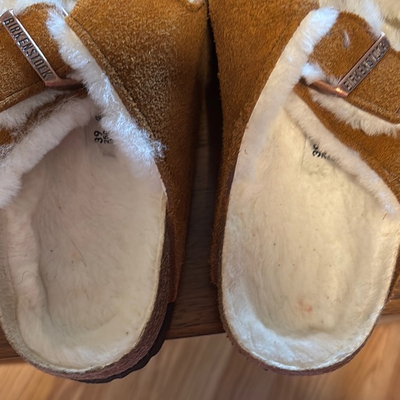 Birkenstock Shearling Lined Arizona Sandals - Picture 7 of 7
